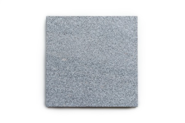 Bodenplatte Artic white new Platte geflammt &amp; gebürstet Kante gefast 40 x 40 x 3 cm